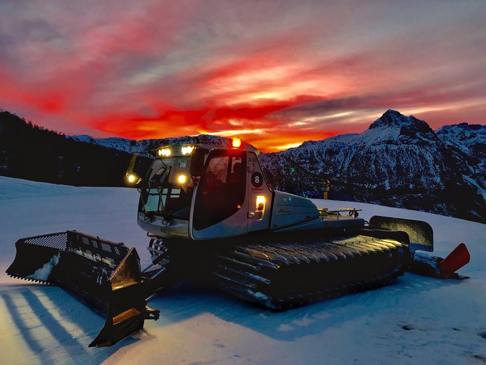 Tramonto sulle piste a Bardonecchia (Stefano Vachet)